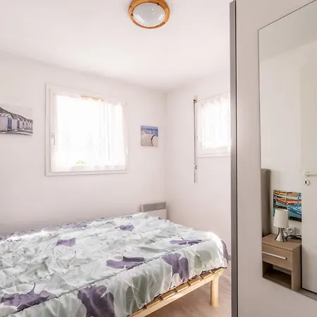 07 - Sainte Marie, Vue Golf Apartment *