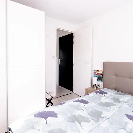07 - Sainte Marie, Vue Golf Apartment *